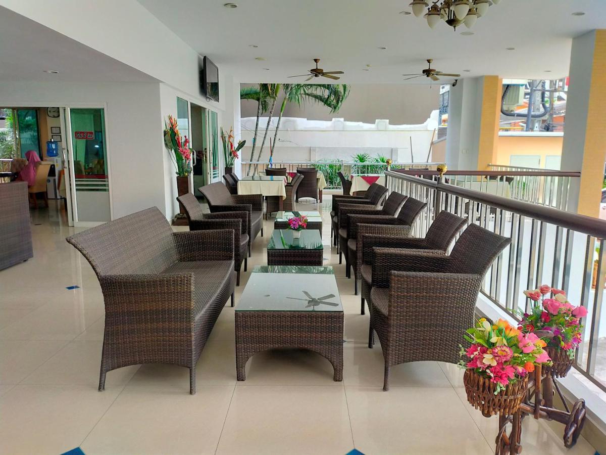 Soi2Inn Pattaya Exterior foto